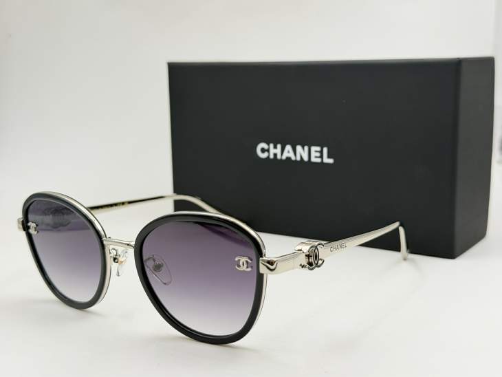 Picture of Chanel Sunglasses _SKUfw80535433fw